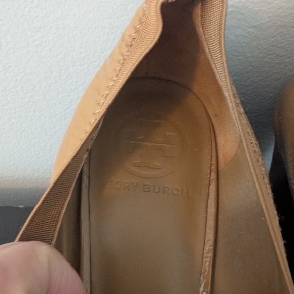 Tory Burch Shoes Caroline Patent Leather Wedge Pumps - Picture 7 of 8